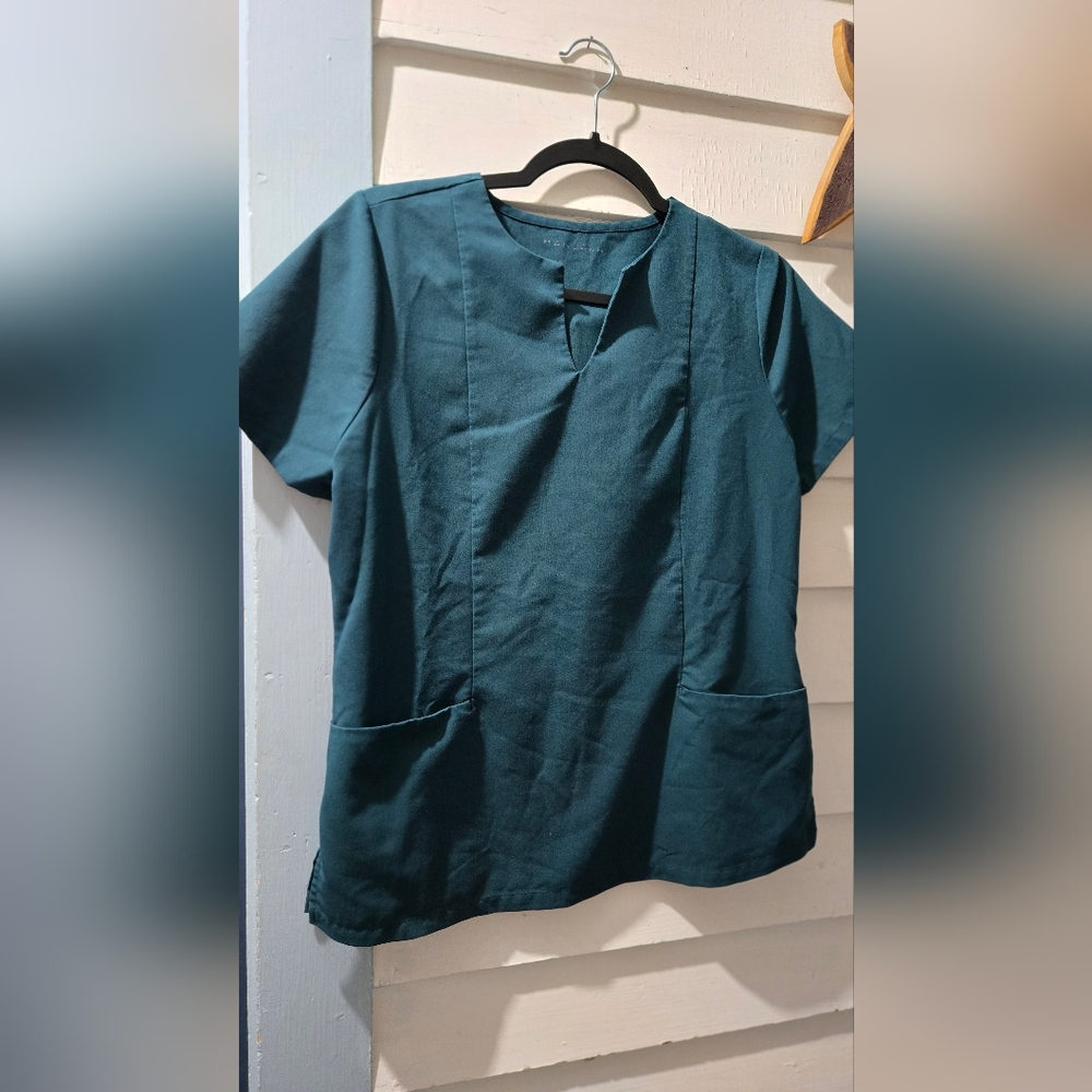 Mandala Green Scrub Top, S